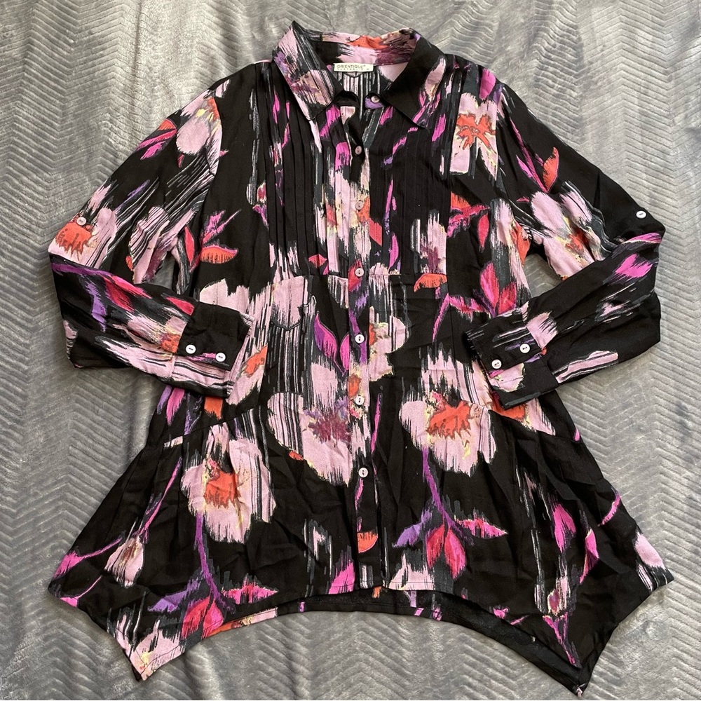 Orientique Australia Blouse Medium Wearable Art Sharkbite Tunic